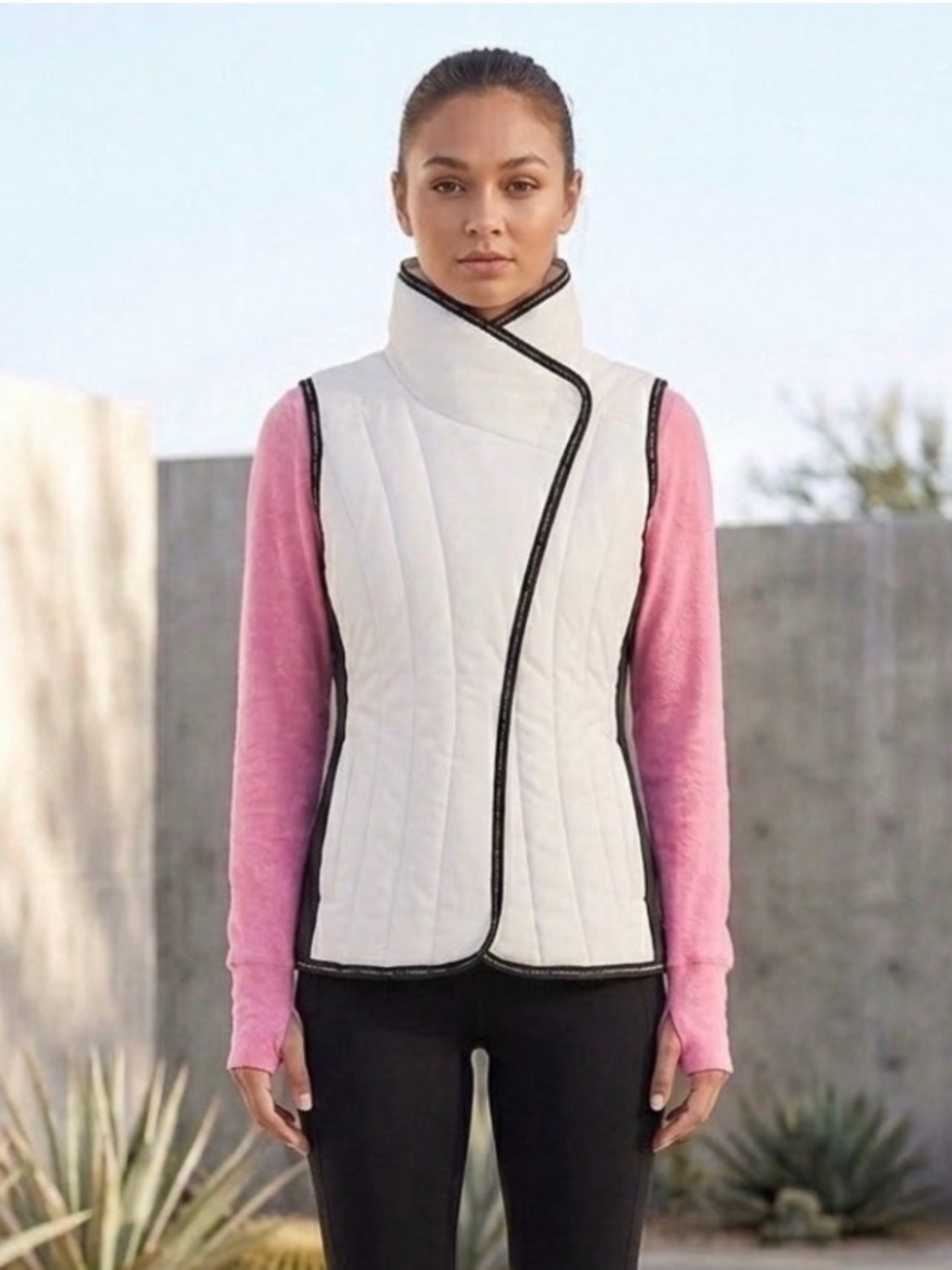 Calvin Klein MSRP $110 Duck Down Fill Quilted Asymmetrical Zip Vest
